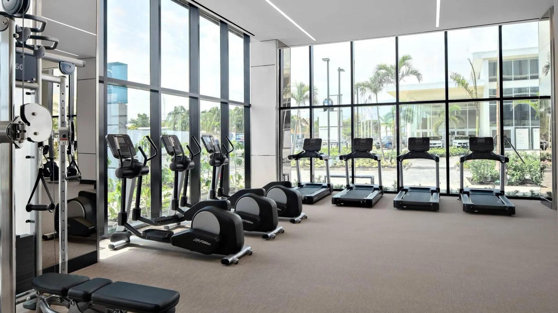 Ac Hotel By Marriott Kingston, Jamaica 4*, Кингстон